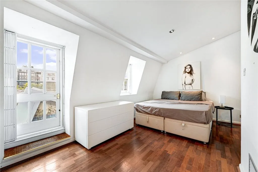3 bedroom maisonette for rent