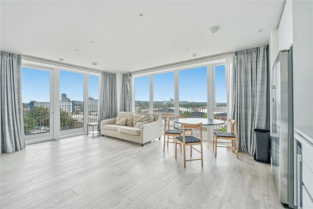 3 bedroom apartment for rent
