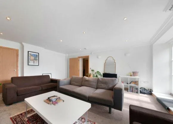3 bedroom duplex for rent