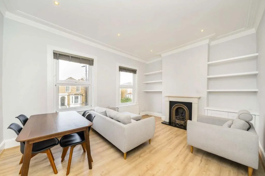 2 bedroom flat for rent