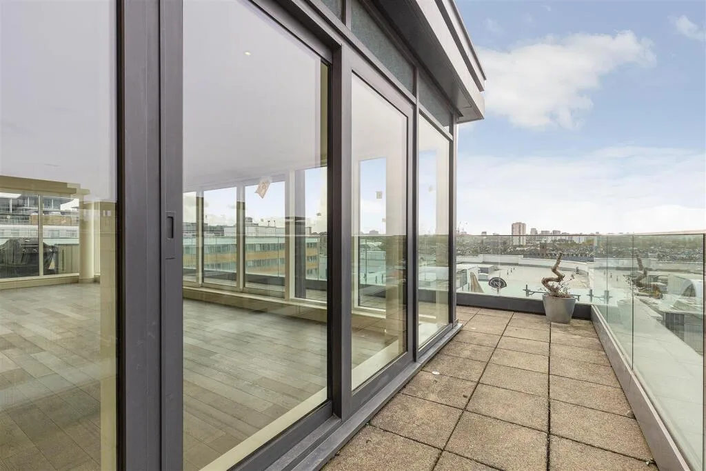 3 bedroom penthouse for rent