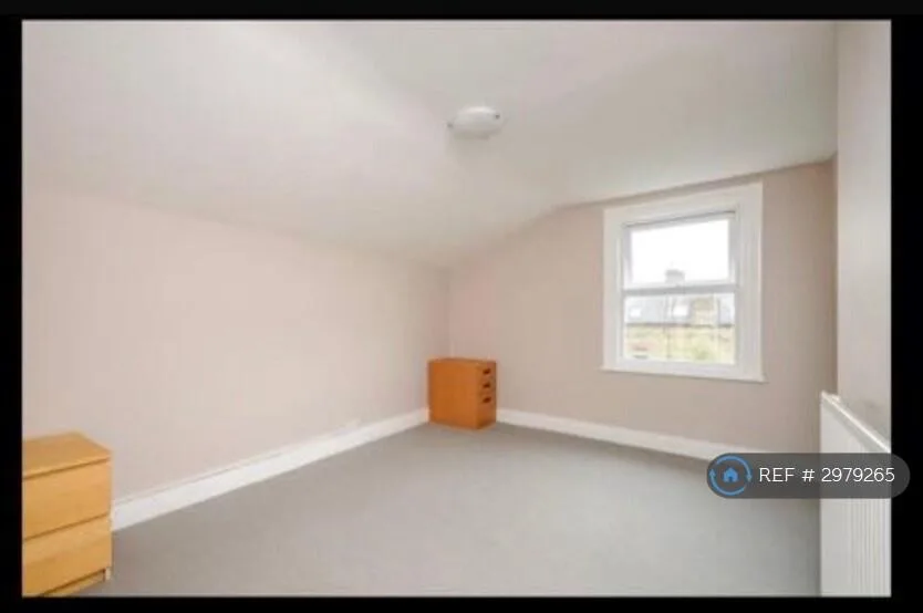 3 bedroom maisonette for rent