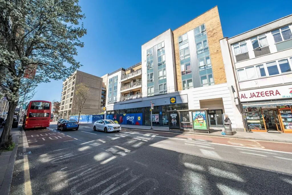 2 bedroom flat for rent