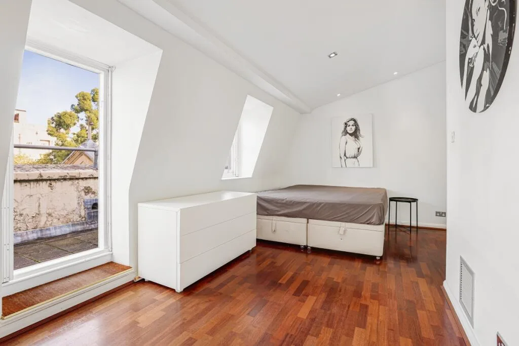 3 bedroom flat for rent