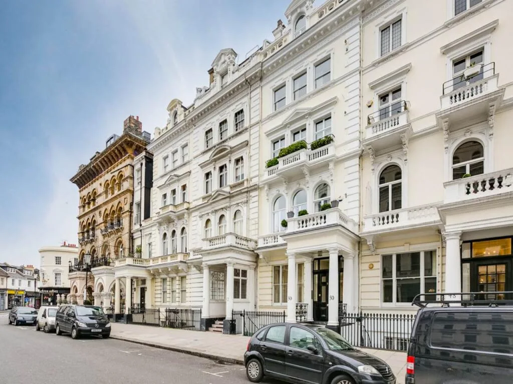3 bedroom flat for rent