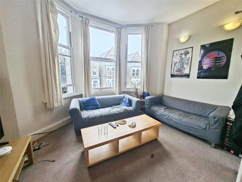 3 bedroom apartment for rent