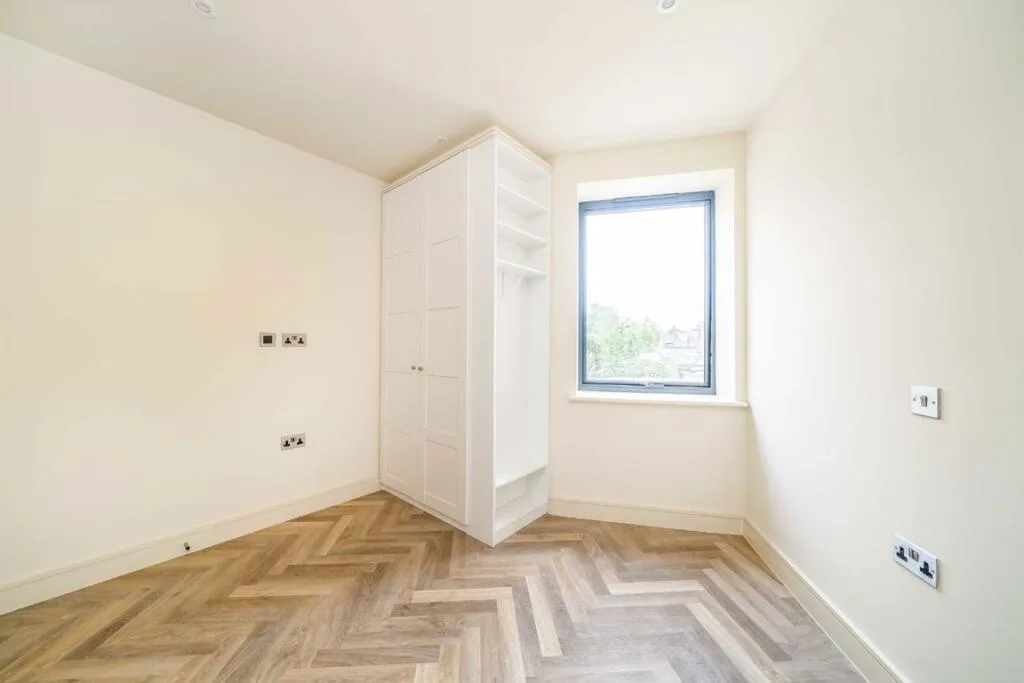 2 bedroom house for rent