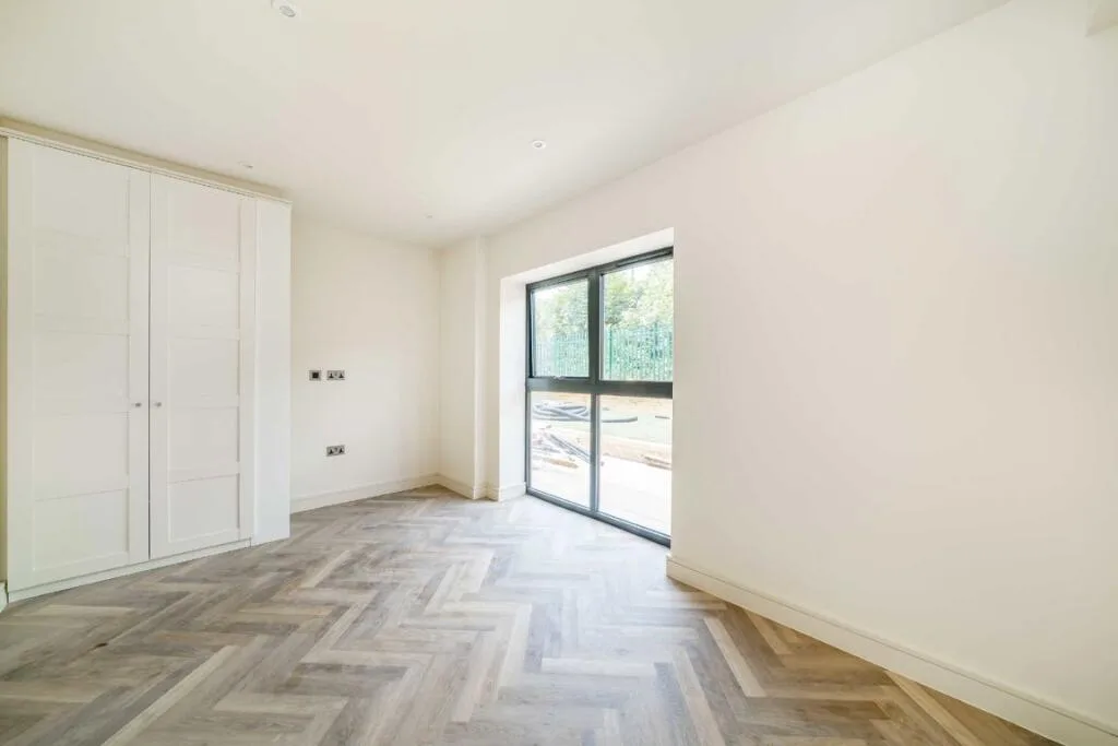2 bedroom house for rent