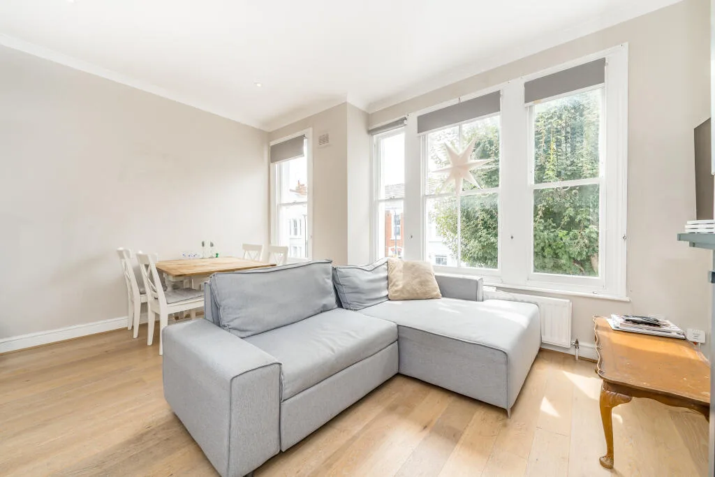 3 bedroom apartment for rent