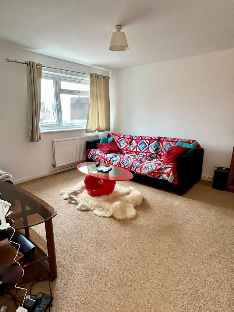 1 bedroom maisonette for rent