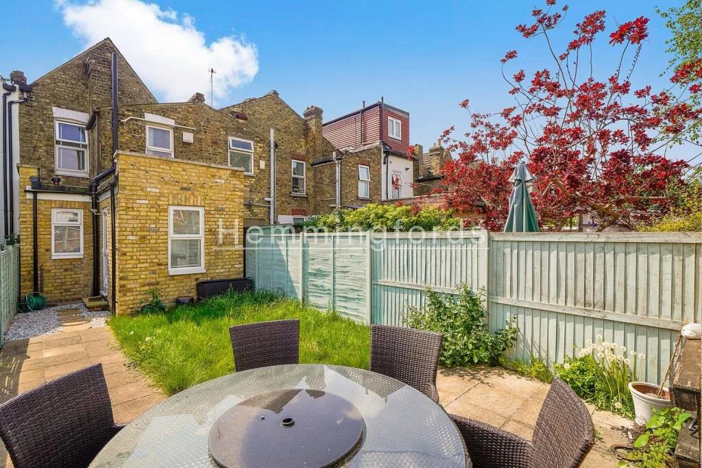 3 bedroom terraced house for rent