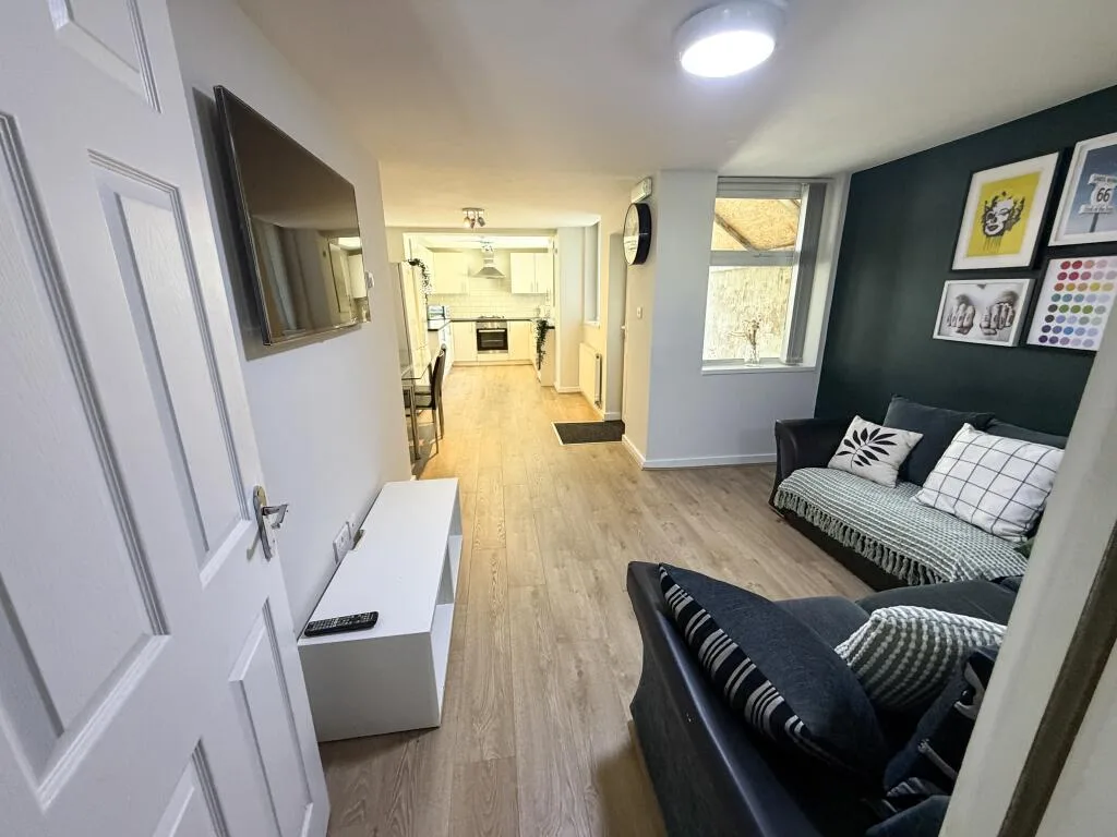 4 bedroom house for rent