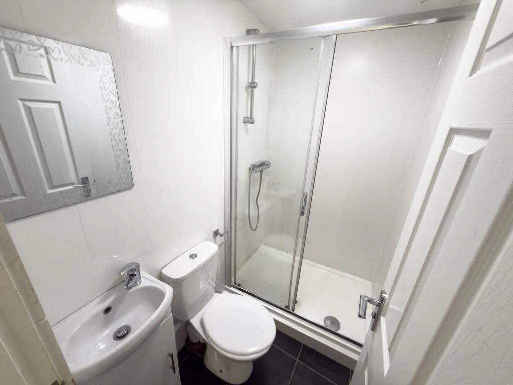 4 bedroom house for rent
