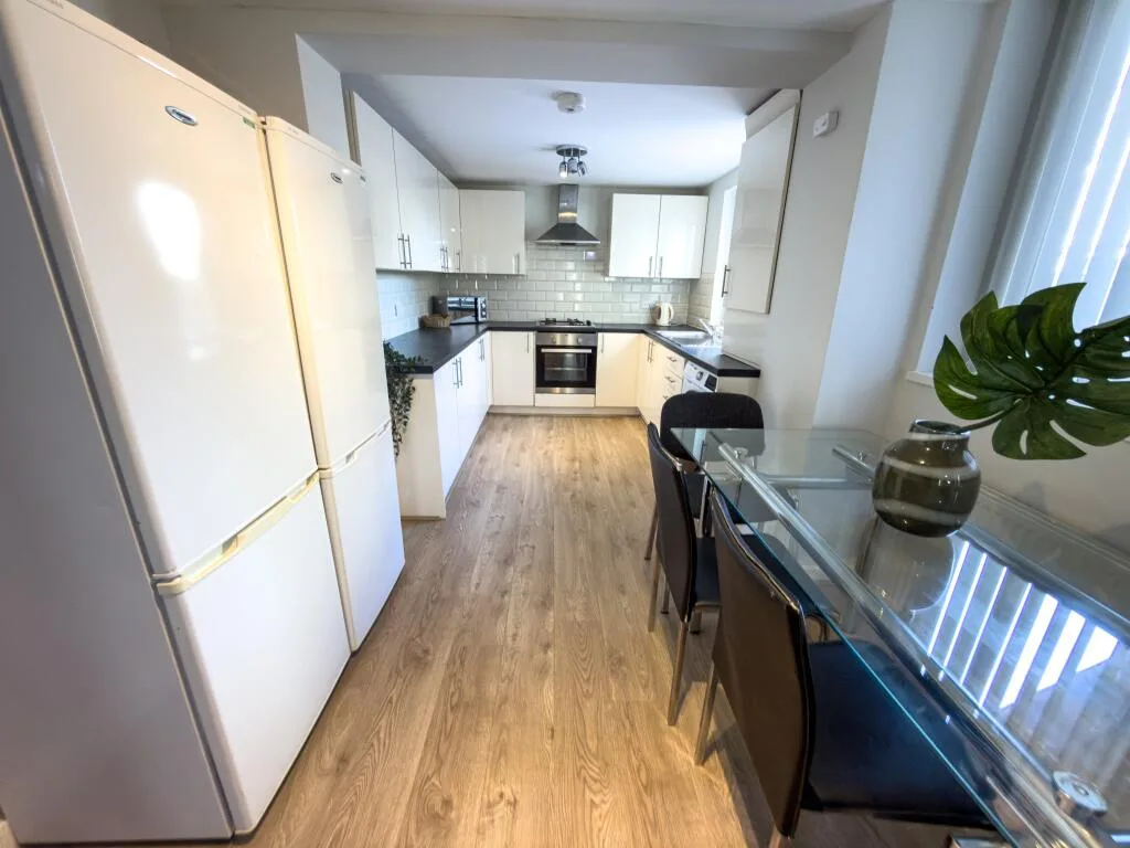 4 bedroom house for rent