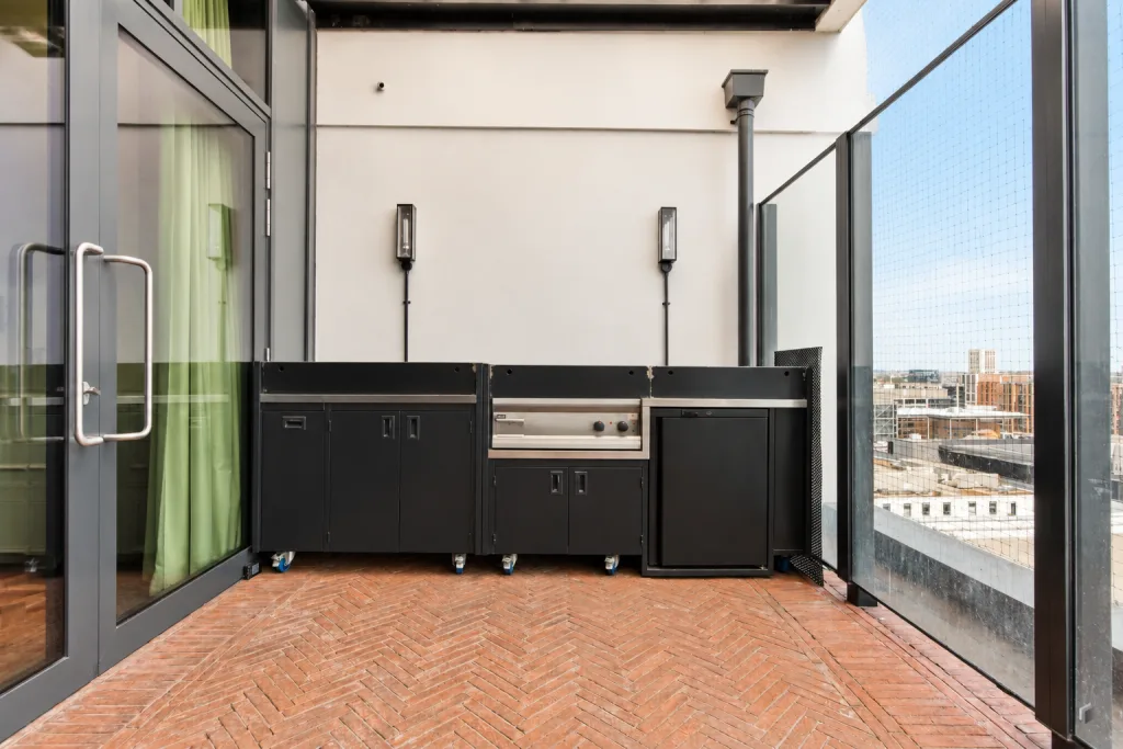 Studio flat for rent