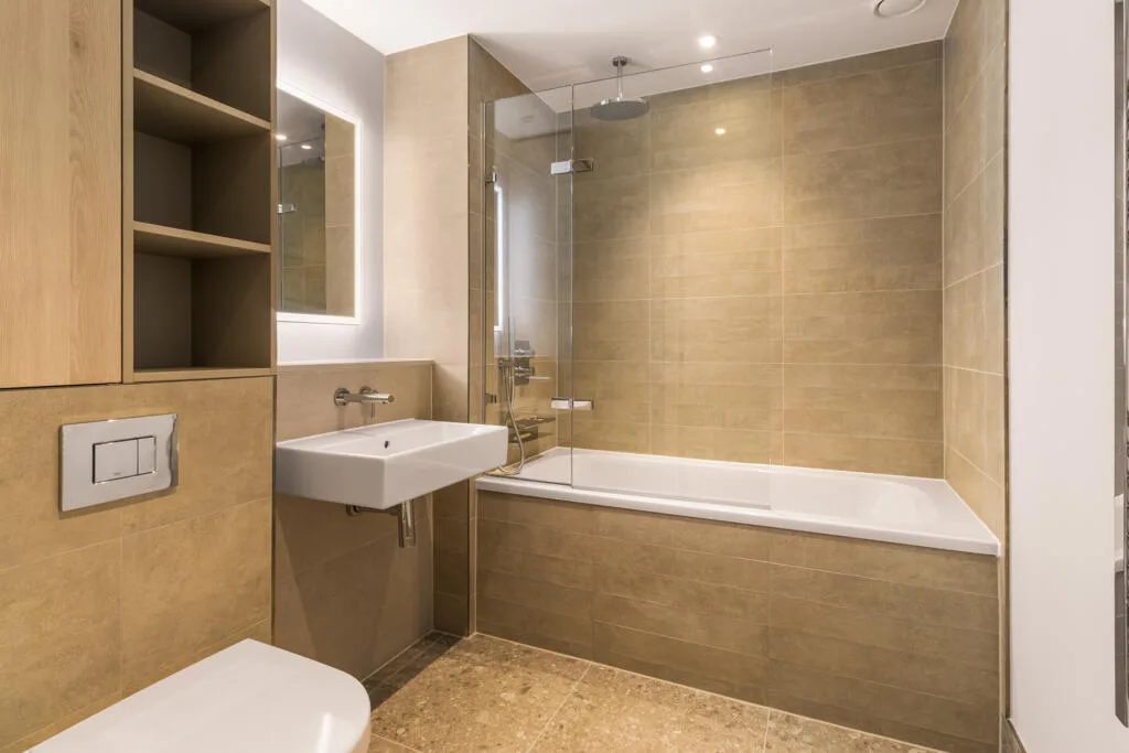3 bedroom flat for rent