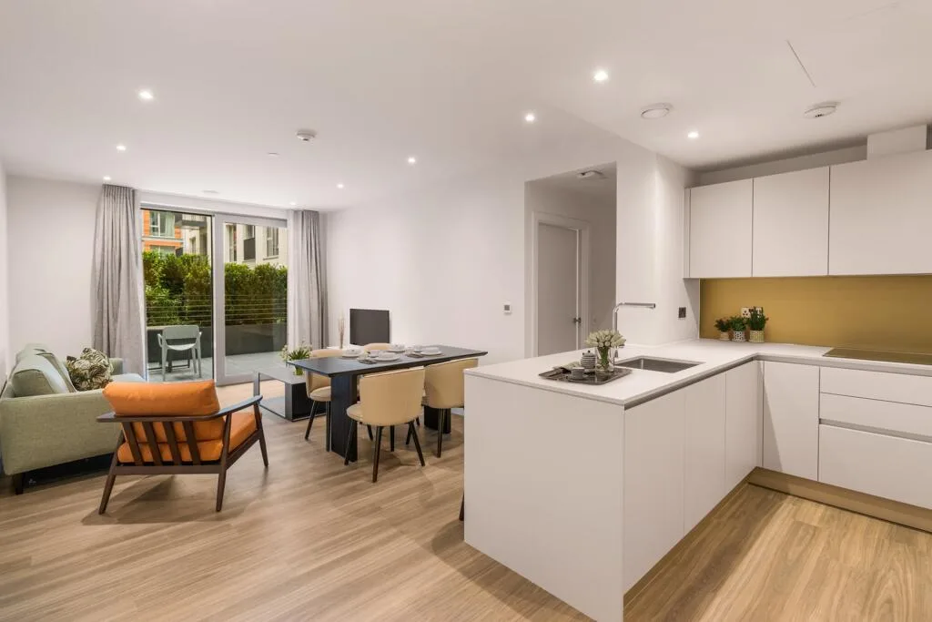 3 bedroom flat for rent
