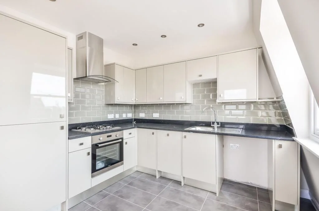 2 bedroom flat for rent