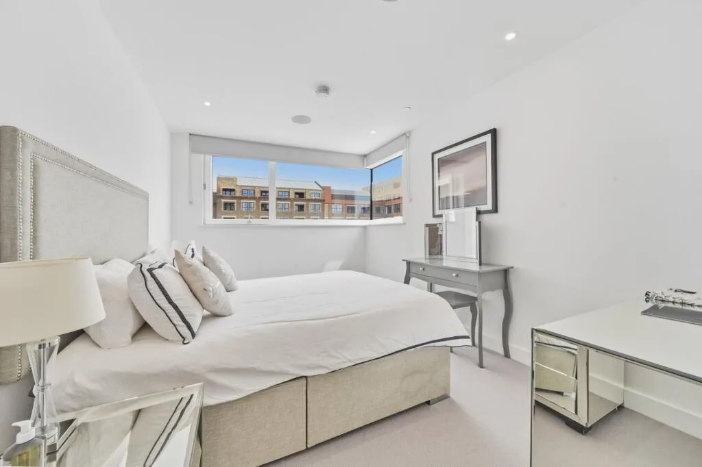3 bedroom flat for rent
