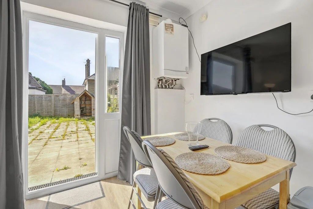 1 bedroom apartment for rent