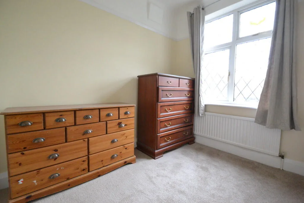 3 bedroom semi-detached house for rent