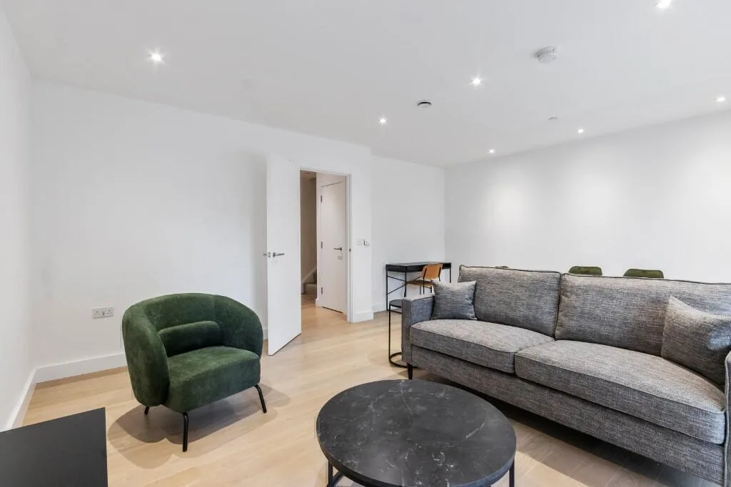 3 bedroom apartment for rent