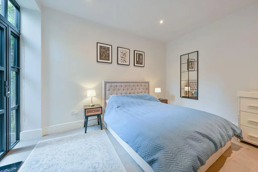 2 bedroom flat for rent