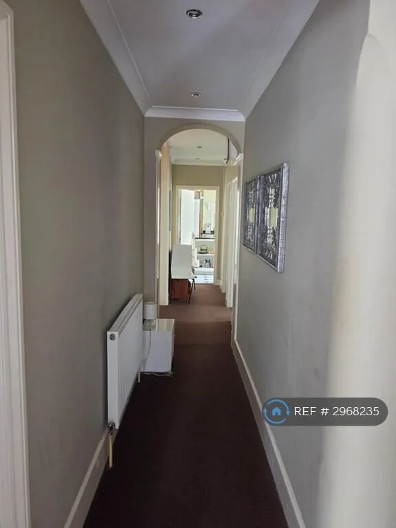 3 bedroom flat for rent