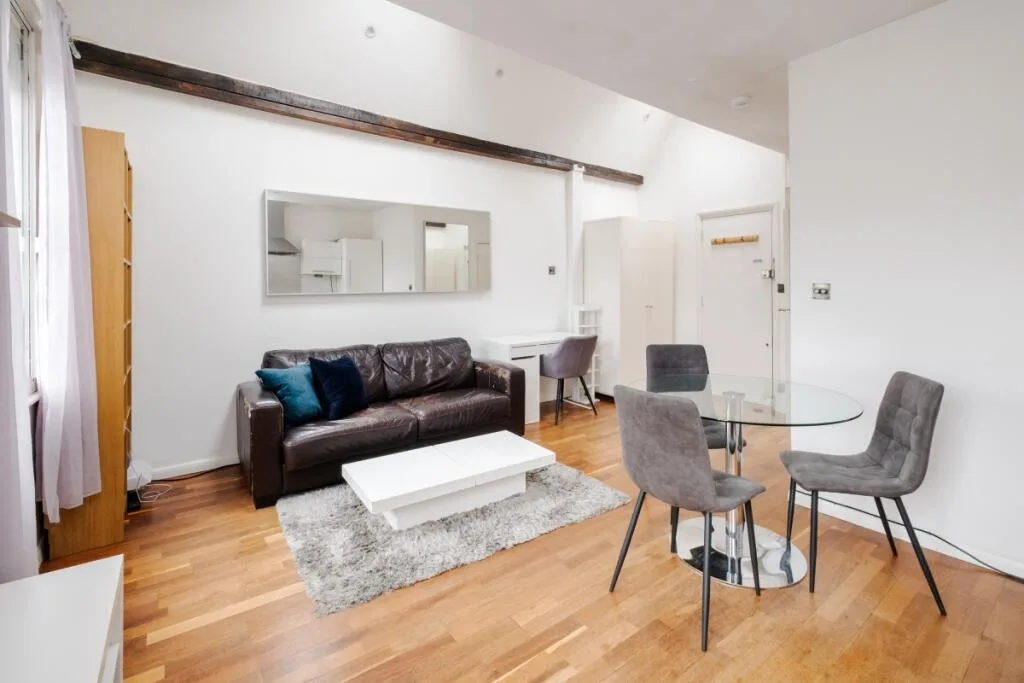 1 bedroom flat for rent
