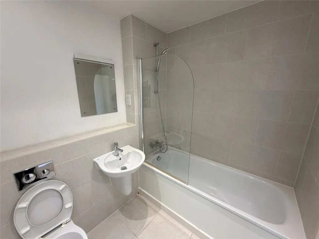 1 bedroom house for rent