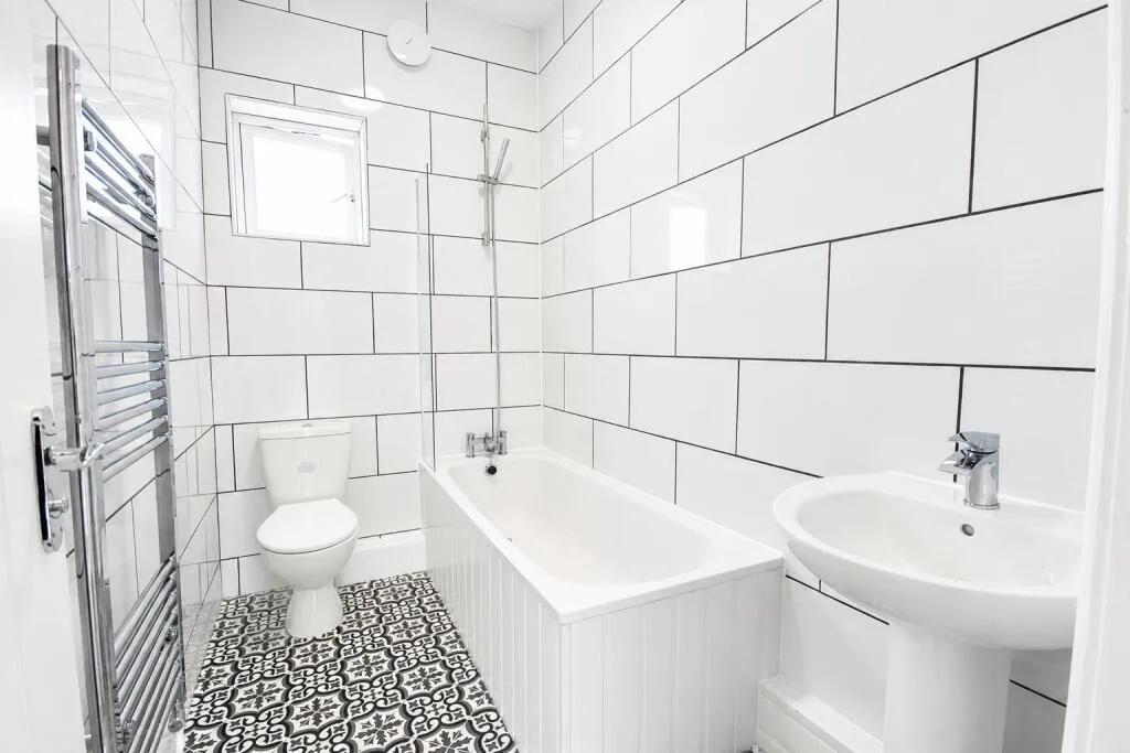 2 bedroom house for rent