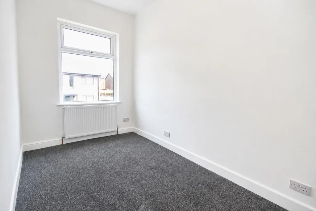 2 bedroom house for rent