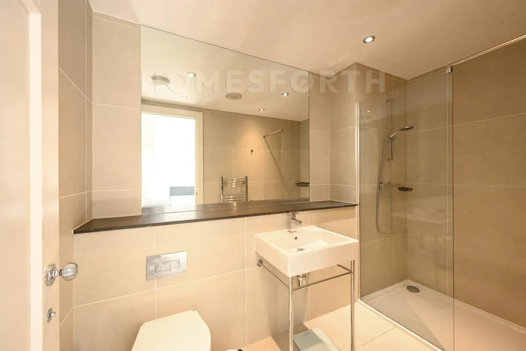 2 bedroom penthouse for rent