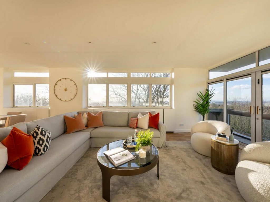 4 bedroom penthouse for rent