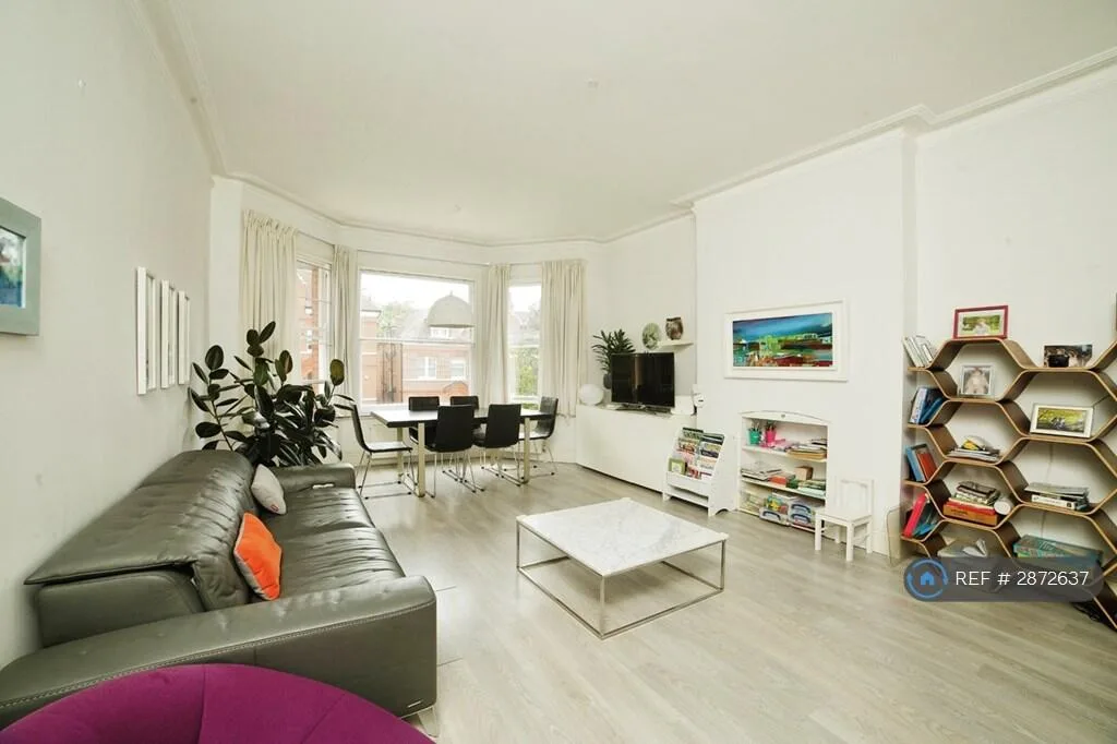 3 bedroom flat for rent