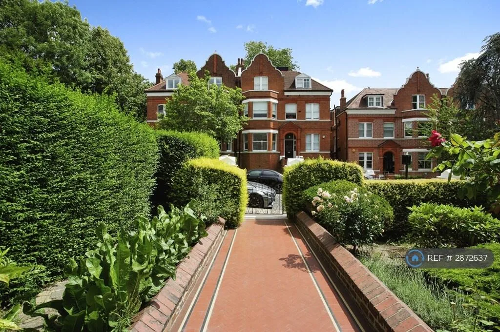 3 bedroom flat for rent