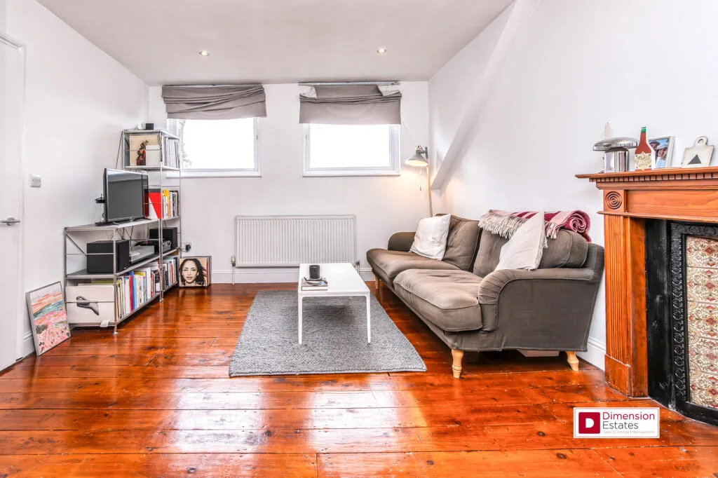 1 bedroom maisonette for rent