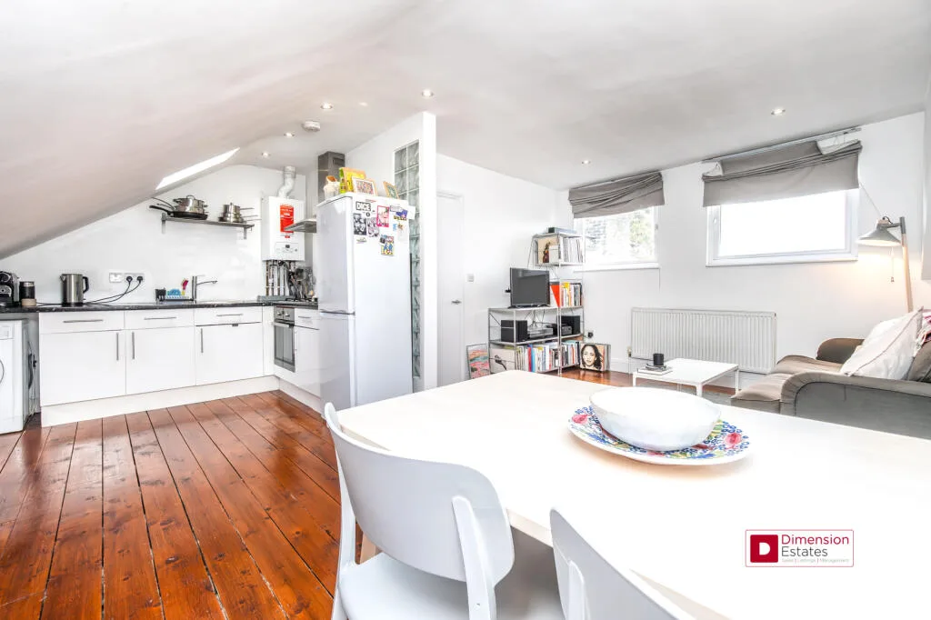 1 bedroom maisonette for rent