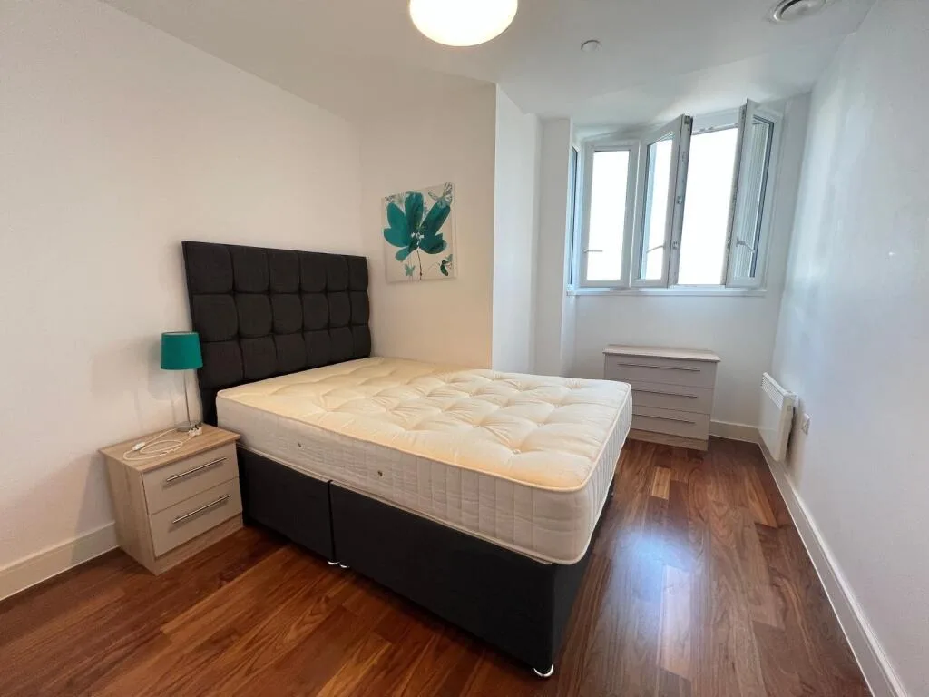 2 bedroom flat for rent