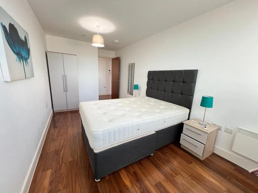 2 bedroom flat for rent