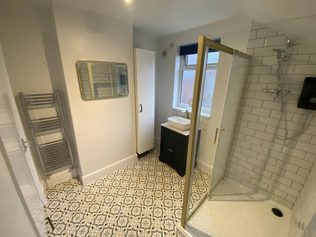 1 bedroom house for rent