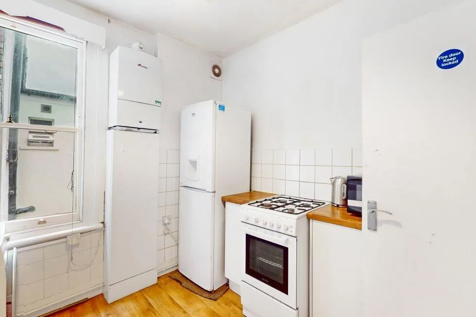 3 bedroom flat for rent