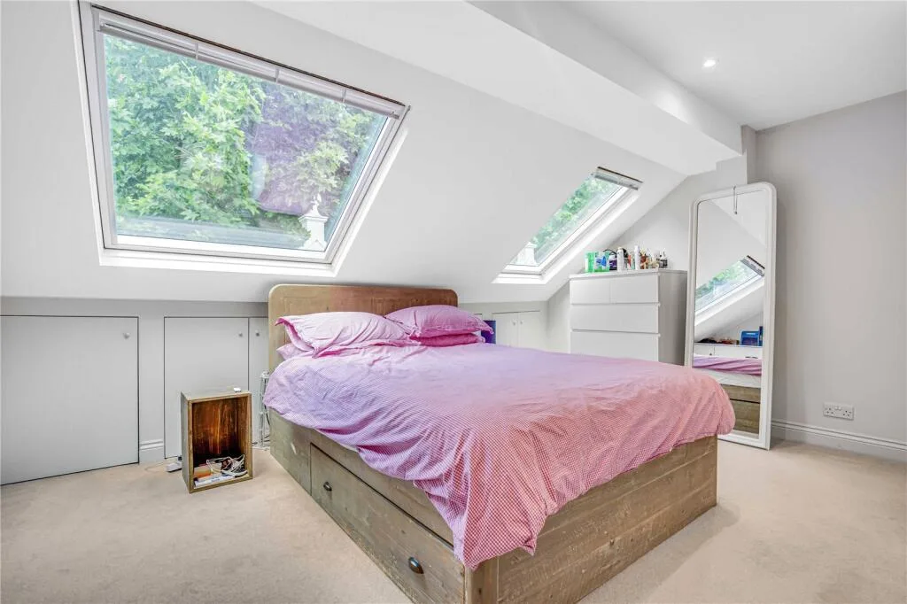 3 bedroom flat for rent