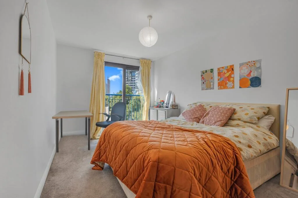 3 bedroom flat for rent