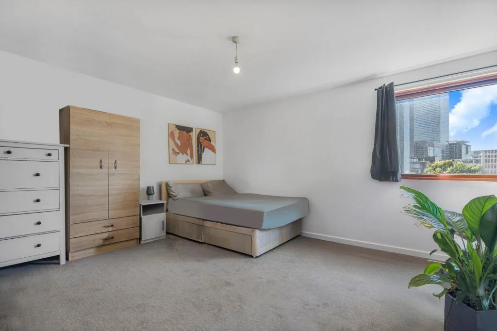 3 bedroom flat for rent