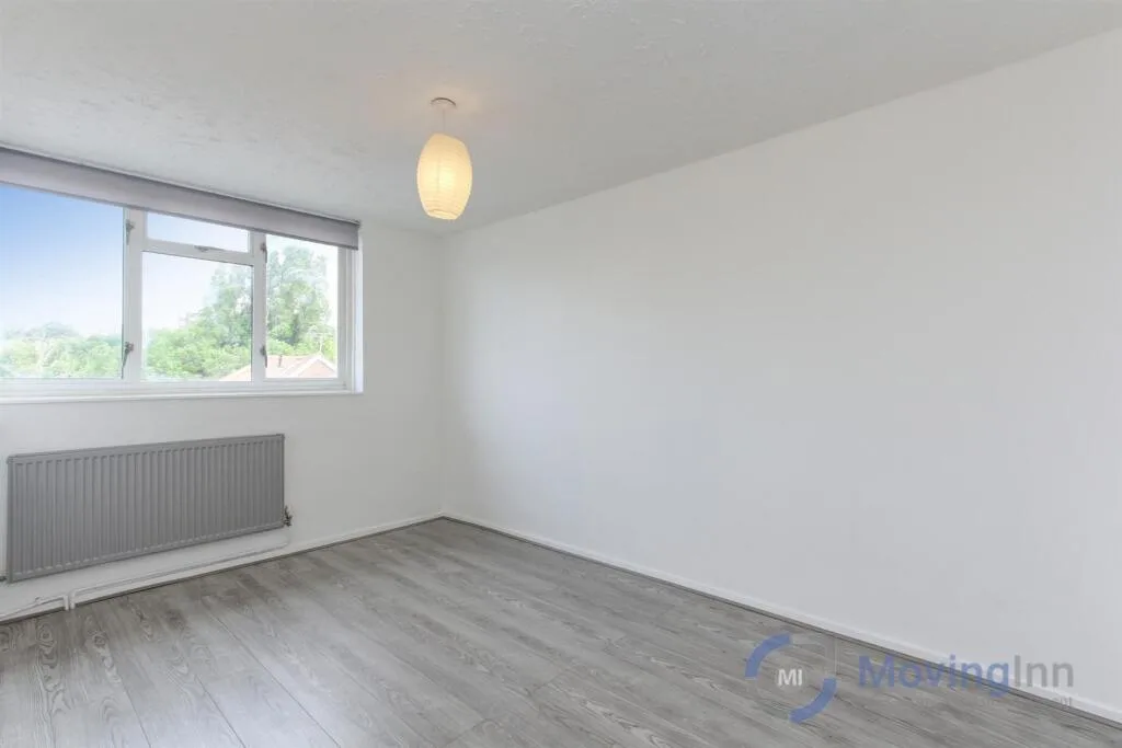 2 bedroom maisonette for rent