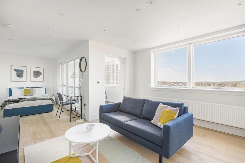 Studio flat for rent
