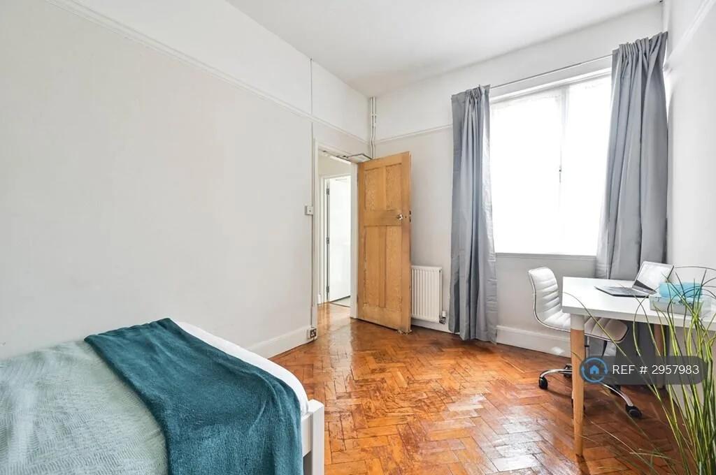 4 bedroom flat for rent