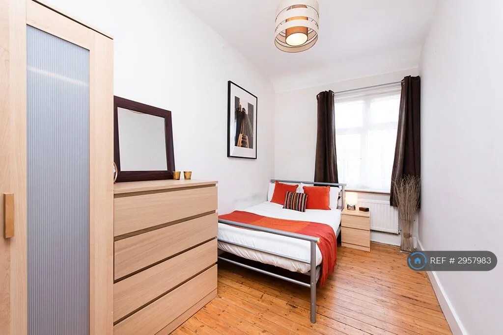 4 bedroom flat for rent