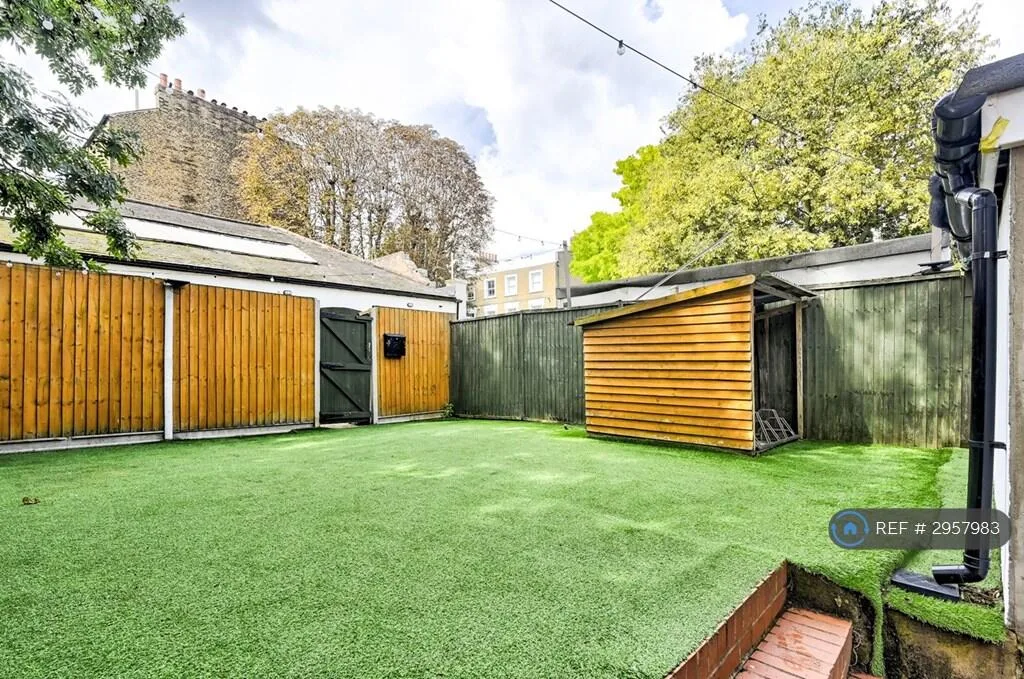 4 bedroom flat for rent